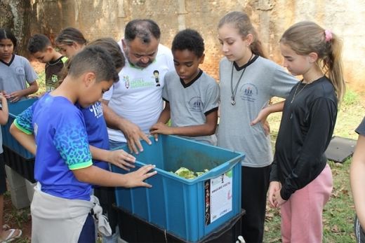 Em curso, o PES. Cronograma de atividades educativas conscientiza estudantes sobre temas ambientais