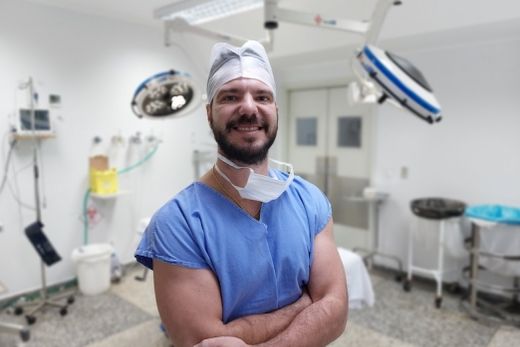 Lucas Thomaz. Médico ortopedista realiza o procedimento cirúrgico no Hospital 'Carlos Fernando Malzoni' desde o início de agosto