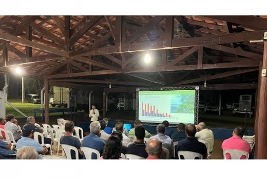 Encontro Citros em Foco. Evento contou com a participação de 150 citricultores e profissionais do setor de toda a região