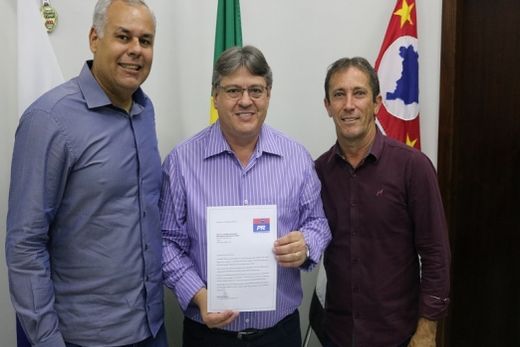 Luiz Carlos Motta consegue verba para aquisição de ambulância