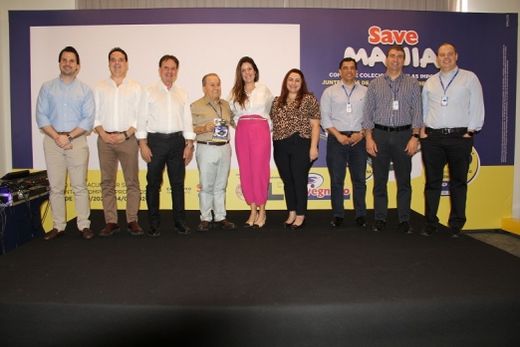 Diretoria do Savegnago e L-founders durante o lançamento da campanha Save Mania