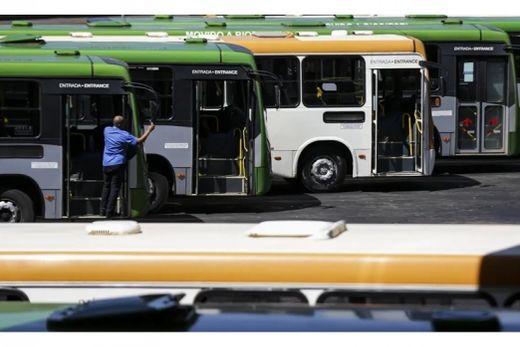 Setor de serviços em setembro. Área registra o segundo recuo consecutivo