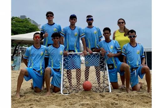 Em Piçarras (Santa Catarina). Equipes de Matão, treinadas por Vanessa Marquezini, tiveram boas participações