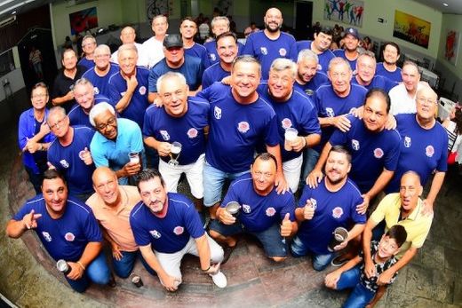 'Confraria da Quarta'. Primeira reunião deste grupo de amigos aconteceu em fevereiro de 2010