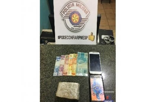 Moradores de Dobrada são presos por tráfico de drogas