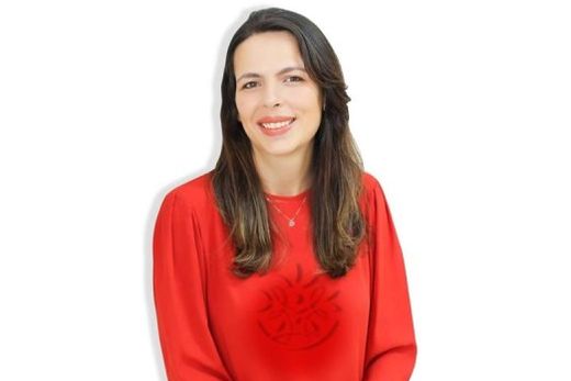 Geriatra Maria Carolyna Fonseca Batista Arbex alerta para a importância do tratamento do Alzheimer