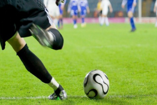 Taça Kito Pereira começa com goleadas