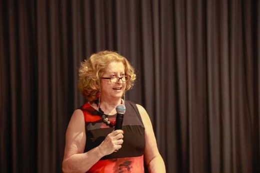 Lídia D'Agostino. Idealizadora do projeto reuniu muitos arquivos durante o mapeamento familiar