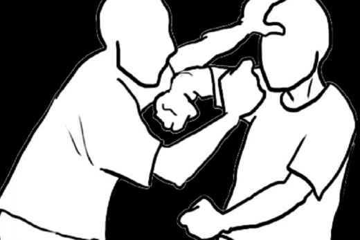 Garoto é agredido a caminho da escola