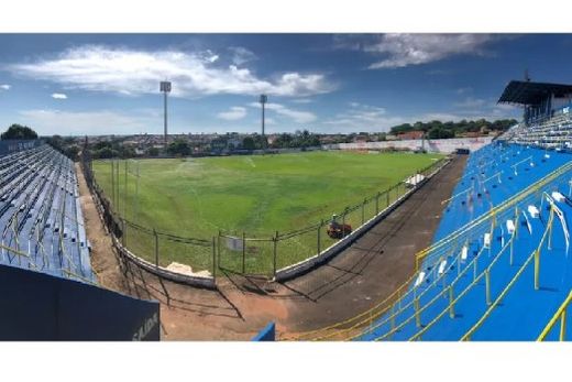 Fim da Matonense na A-3. Equipe foi suspensa, perdeu as quatro últimas partidas por WO e caiu para a Série A-4