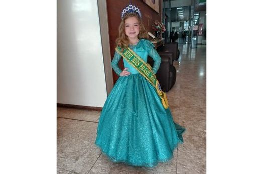 Sophia Gonçalves. Garota foi eleita Mini Miss Brasil 2024, em concurso realizado em Curitiba (PR)