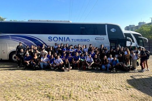 Na Etec de Esportes, em São Paulo. Etec-Matão participou de um tradicional evento desportivo, cultural e solidário