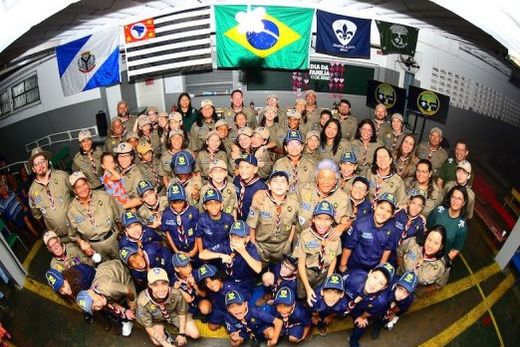Membros do Gets. Comemoração do segundo aniversário integrou o grupo com familiares, no último dia 17