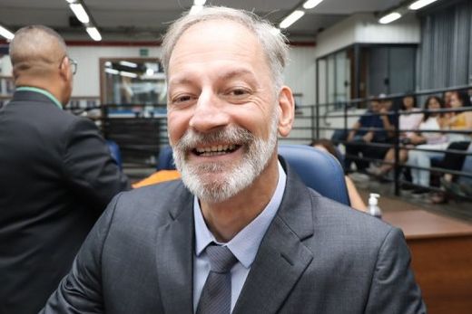Davison Sensei. "O projeto responde a preocupantes dados de violência doméstica contra crianças"