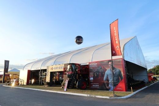 No Bahia Farm Show. Baldan apresentou a nova versão da grade aradora Ruubi e o pulverizador Avola