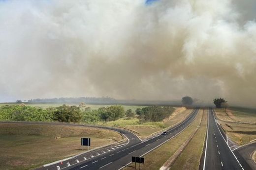 Focos de incêndio próximo às rodovias aumentam durante os meses de estiagem