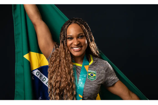 Rebeca Andrade. Ginasta campeã olímpica é forte candidata a medalha na Olimpíada de Paris