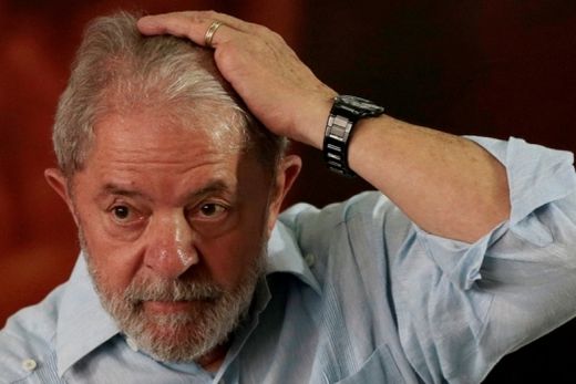 Moro determina prisão de Lula
