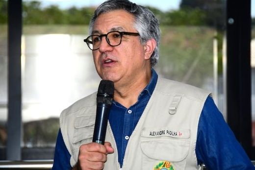 Padilha. Ministro garantiu que o Governo Federal destinará recursos para construção do teatro do CEC