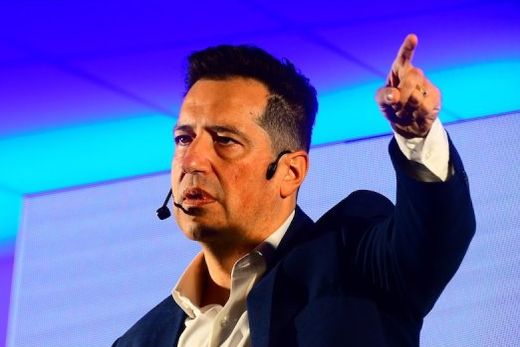 Pedro Stivalli. Palestrante já foi CEO de uma empresa multinacional, mas abandonou tudo para empreender