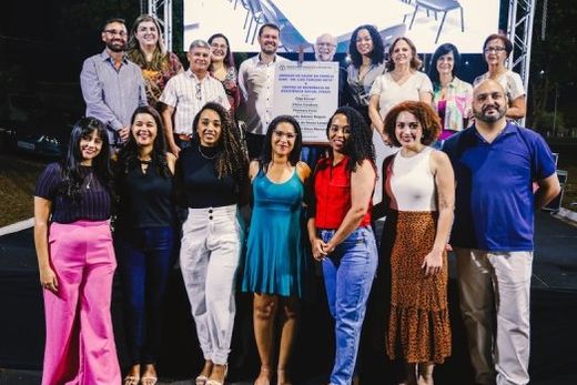 Cerimônia simbólica. USF foi inaugurada no dia 23 com a presença de moradores dos bairros contemplados, de autoridades e familiares do homenageado Luiz Torchio Neto