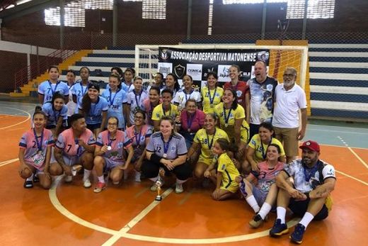 No Ginásio de Esportes 'Décimo Chiozzini'. Aproximadamente 40 atletas disputaram o torneio quadrangular