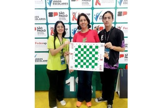 Maria Eduarda Azevedo, Liliana Ramos e Victor Rodrigues. Programa de Xadrez desenvolvido no IFSP-Matão conta com apoio do Clube de Xadrez de Matão (CXM)