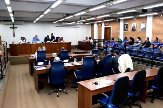 Sessão Ordinária. Na segunda-feira (16), a Câmara Municipal aprovou por unanimidade o Projeto de Lei nº 153/2024, que institui a Política Municipal de Mobilidade Urbana de Matão e o Plano de Mobilidad