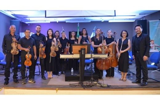 Integrantes da Orquestra Jovem de Matão. Arranjos revelam a expressividade dos instrumentos de cordas e possibilitam novas interpretações para canções consagradas