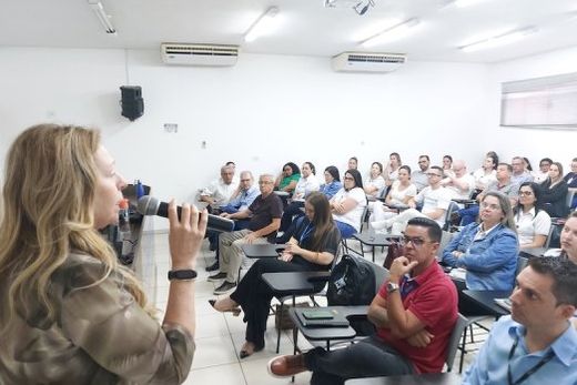 A superintendente Denise Minelli, na apresentação do projeto. "Nosso Hospital se mantém como uma instituição vanguardista na transformação digital da saúde"