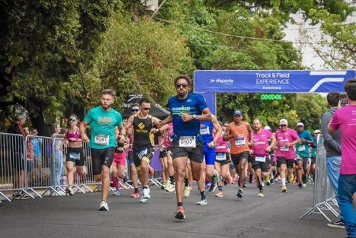 Em ação. A Corrida de Rua 'Track & Field (TF) - Running Matão' foi disputada por 320 pessoas, de dez municípios