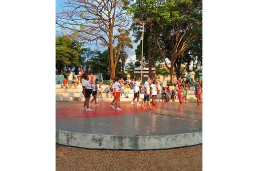 Em praça pública. Evento reuniu apresentações que exaltaram a cultura afro-brasileira, como shows de samba, rap, flashback e outras expressões