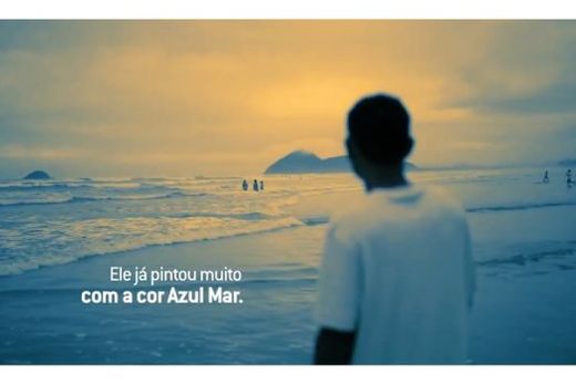 Na categoria 'Filme', a Brasilux emocionou o público com 'Azul Mar?, uma homenagem ao Dia do Pintor