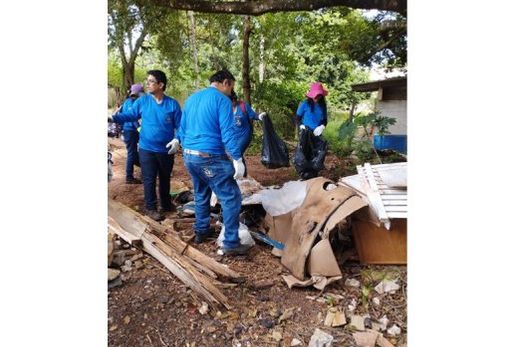 Mutirão para coleta de materiais que acumulam água está entre as atividades realizadas