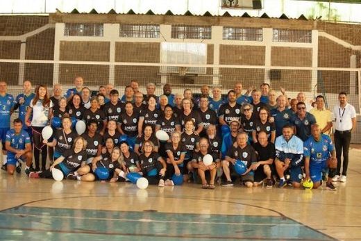 O Vôlei Adaptado de Matão. Apoio da Prefeitura é constante, sendo pontuais as colaborações da iniciativa privada e de voluntários
