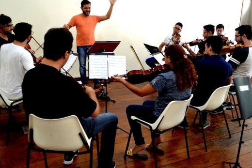 Orquestra Jovem ensaia ‘Clássicos do Rock’