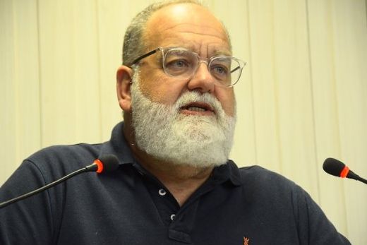 Paulo Bernardi. "Desejo que este Carnaval seja marcado pela alegria, pela música, pelos bons momentos e pelos sorrisos, mas também pelo respeito, consciência e pelos cuidados com a saúde"
