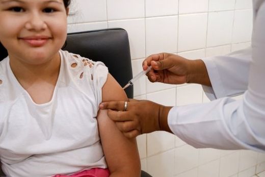 Proteção. Dia D de vacinação contra a dengue acontecerá exclusivamente no Centro de Saúde (Posto do Centro), das 8 às 16 horas deste sábado (15)