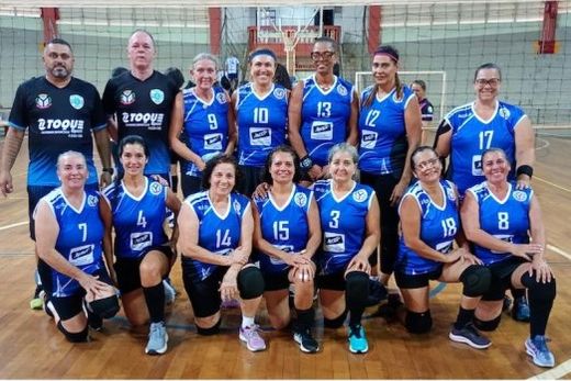 Feminino +58. Time venceu partida equilibrada contra Jaboticabal por 2x1 (14x16 / 15x11 / 17x15)