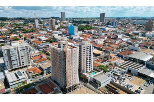 Mercado aquecido. Nos últimos dois anos foram três loteamentos finalizados, quatro empreendimentos iniciados e outros seis em fase de aprovação, além de 15 prédios verticais (residenciais e comerciais