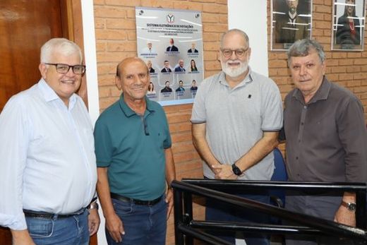 Inauguração. Cerimônia contou com a presença de Ademir de Souza, Luiz Manzini, Paulo Bernardi e Cido Ferrari