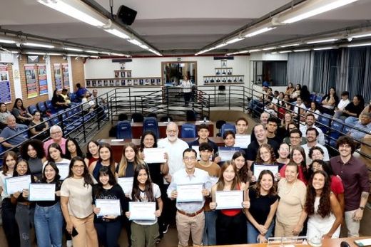 No plenário da Câmara. Solenidade de abertura da 5ª edição do Parlamento Jovem aconteceu na noite da terça-feira (29)