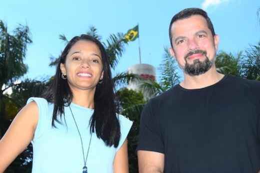 Ana Paula e Alexandre. Ela conduz o Sesi nas jurisdições de Matão e Araraquara; ele, nas jurisdições de São Carlos e Jaú