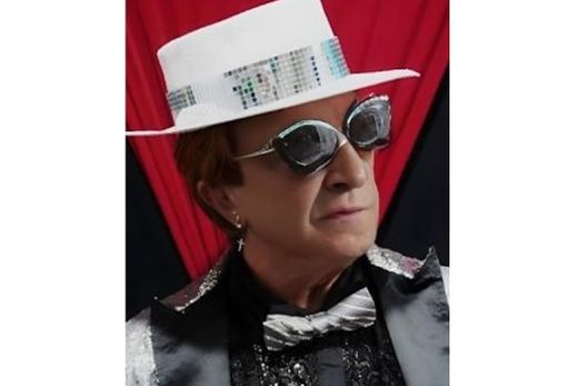 Show cover promete transportar o público para uma viagem musical pelos maiores sucessos do astro britânico Elton John