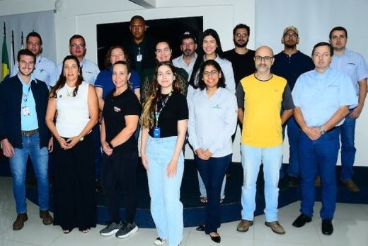 Participantes com a palestrante e representantes do Ciesp-Matão. Curso foi dinâmico, abrangente e repleto de oportunidades