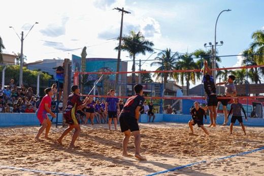 A quadra de areia "Marcos Paulo Bertachini"  foi palco do 1º Jogos de Areia