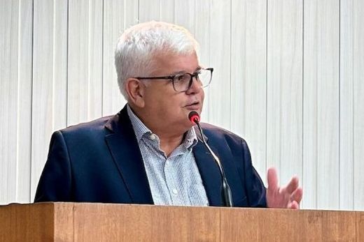 Ademir de Souza. "Estou convencido de que essas obras, que não pertencem a este ou aquele governo, devem ser prioridade"