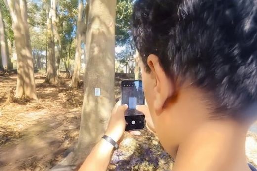 20 QR Codes foram instalados na Praça da Abolição