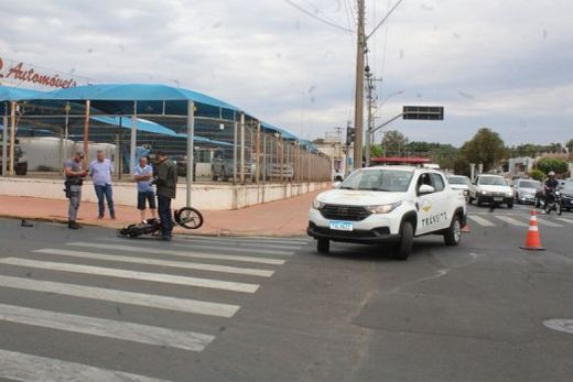 Local do acidente. Cruzamento da Avenida Padre Nelson Romão com a Rua Rui Barbosa foi preservado para realização de perícia