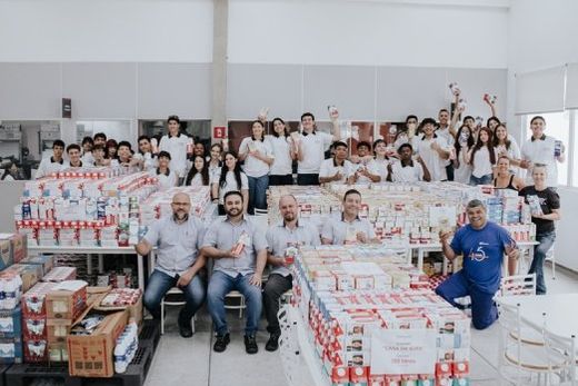 Destaque. Turma de Caldeireiro (Aprendizagem Industrial), coordenada pelos instrutores Sérgio Bernardo de Souza e Valdeir Gomes, foi a que mais arrecadou doações